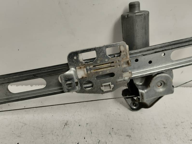 ELEVALUNAS DELANTERO IZQUIERDO MERCEDES CLASE A 1999 1.7 CDI D (90 CV)