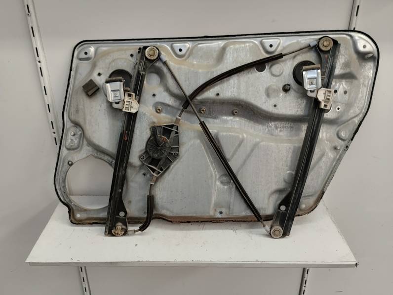 ELEVALUNAS DELANTERO IZQUIERDO VOLKSWAGEN PASSAT BERLINA 2004 1.9 TDI (131 CV)