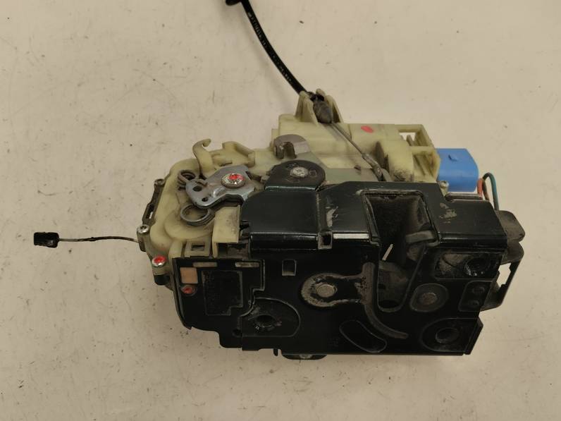 CERRADURA PUERTA DELANTERA IZQUIERDA SEAT IBIZA 2008 1.9 TDI (131 CV)