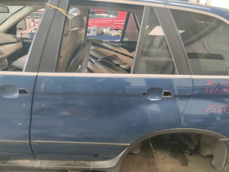 PUERTA TRASERA IZQUIERDA BMW X5 2002 3.0 24V TURBODIESEL (184 CV)