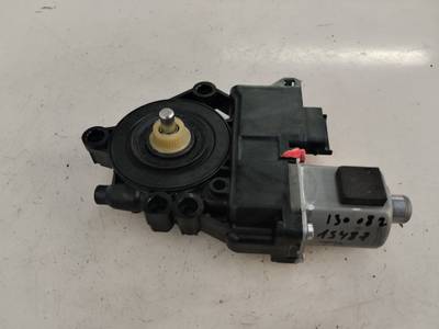 MOTOR ELEVALUNAS TRASERO DERECHO HYUNDAI I30 2008 1.6 (122 CV)