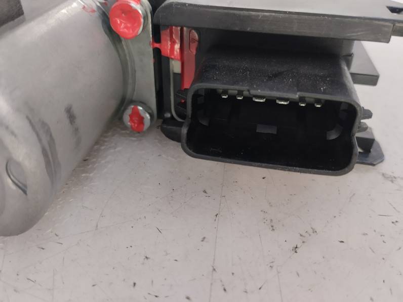 MOTOR ELEVALUNAS TRASERO DERECHO HYUNDAI I30 2008 1.6 (122 CV)