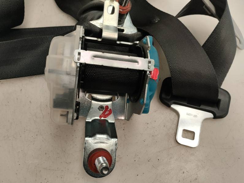 CINTURON SEGURIDAD TRASERO DERECHO HYUNDAI I30 2008 1.6 (122 CV)