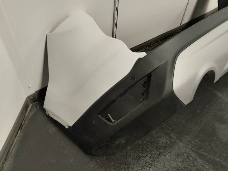 PARAGOLPES TRASERO FORD KUGA 2019 1.5 ECOBOOST (120 CV)