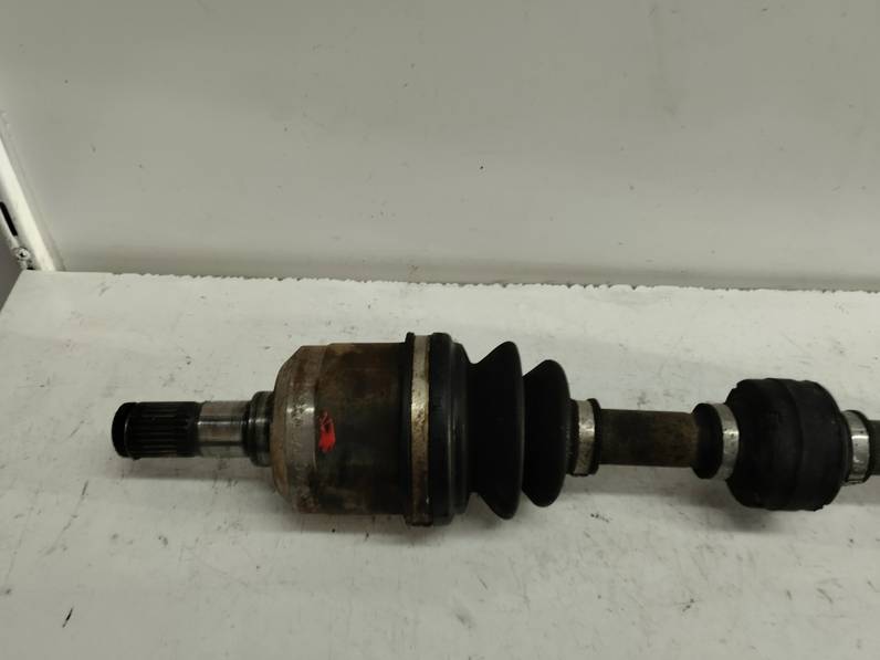 TRANSMISION DELANTERA IZQUIERDA HYUNDAI ELANTRA 2002 1.6 16V (107 CV)