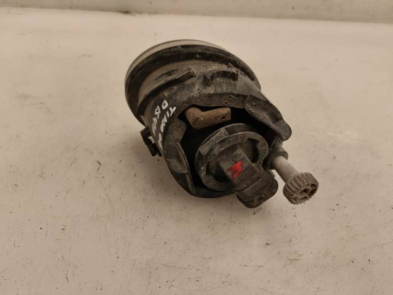 FARO ANTINIEBLA DERECHO NISSAN ALMERA TINO 2006 2.2 DCI D (112 CV)