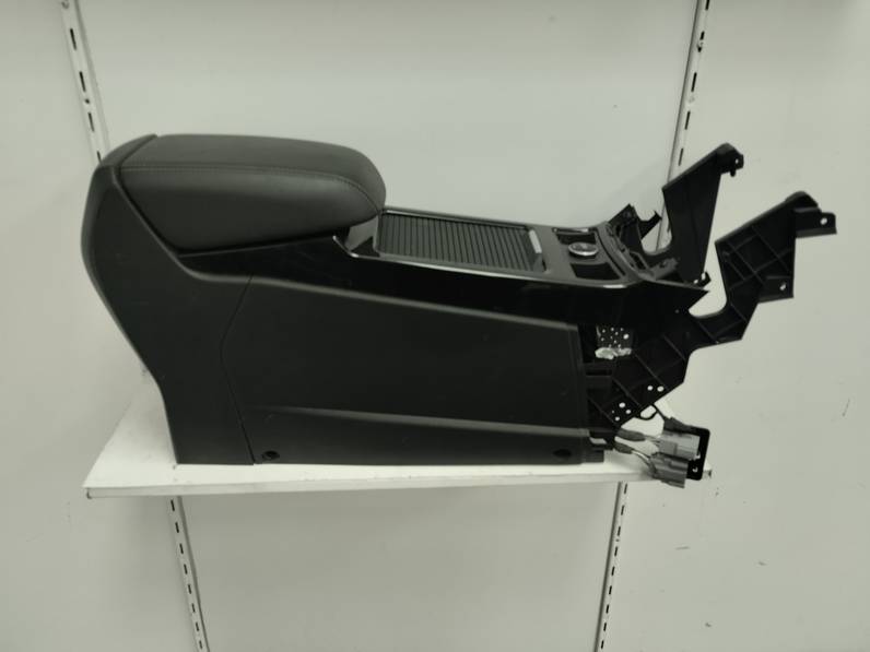 APOYABRAZOS CENTRAL FORD KUGA 2019 1.5 ECOBOOST (120 CV)