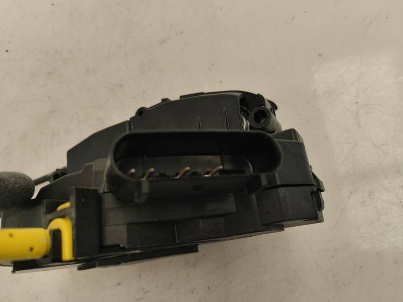 CERRADURA PUERTA TRASERA IZQUIERDA FORD KUGA 2019 1.5 ECOBOOST (120 CV)