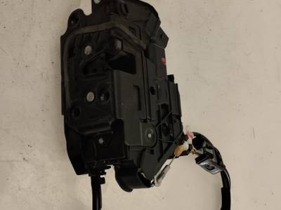 CERRADURA PUERTA TRASERA IZQUIERDA SKODA FABIA 2012 1.2 8V TSI (86 CV)