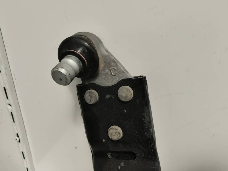 BRAZO SUSPENSION INFERIOR DELANTERO DERECHO FORD KUGA 2019 1.5 ECOBOOST (120 CV)