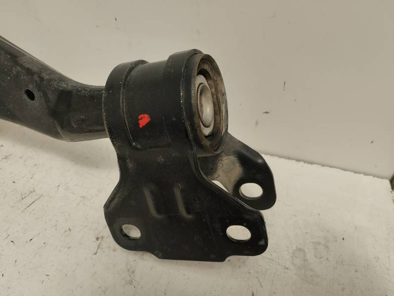 BRAZO SUSPENSION INFERIOR DELANTERO DERECHO FORD KUGA 2019 1.5 ECOBOOST (120 CV)