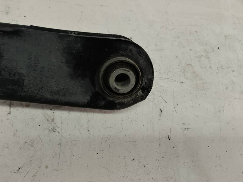 BRAZO SUSPENSION INFERIOR TRASERO IZQUIERDO FORD KUGA 2019 1.5 ECOBOOST (120 CV)