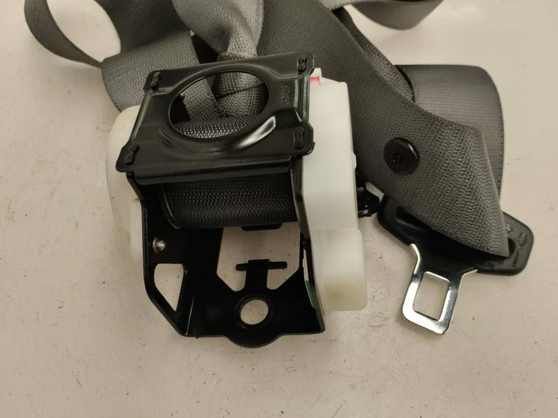 CINTURON SEGURIDAD TRASERO DERECHO MERCEDES CLASE CLK COUPE 2006 1.8 (163 CV)