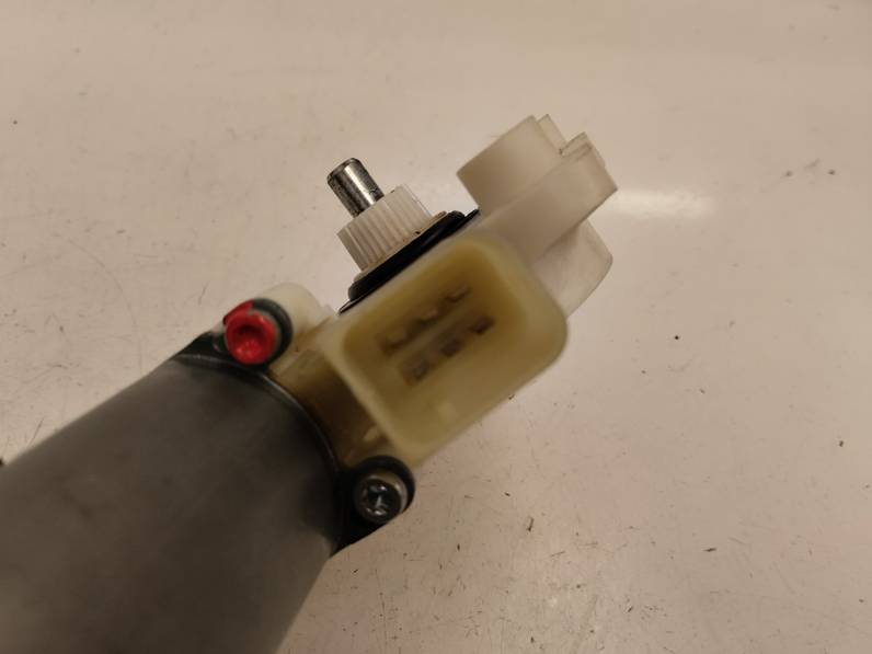 MOTOR ELEVALUNAS DELANTERO DERECHO MERCEDES CLASE CLK COUPE 2006 1.8 (163 CV)