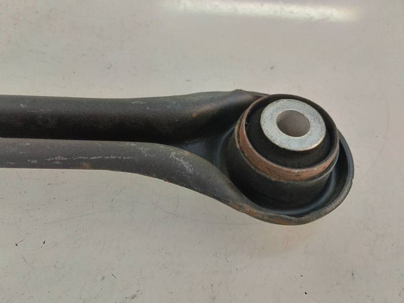 BRAZO SUSPENSION SUPERIOR TRASERO IZQUIERDO MERCEDES CLASE CLK COUPE 2006 1.8 (163 CV)