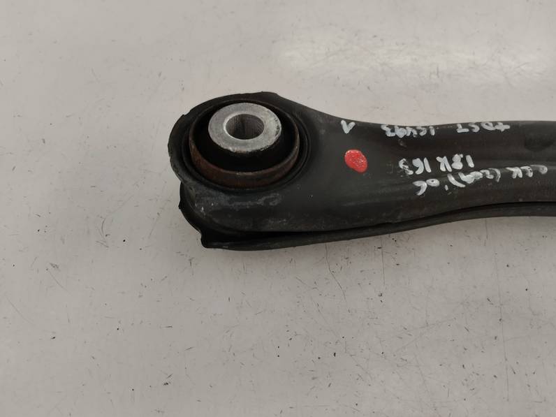 BRAZO SUSPENSION SUPERIOR TRASERO DERECHO MERCEDES CLASE CLK COUPE 2006 1.8 (163 CV)