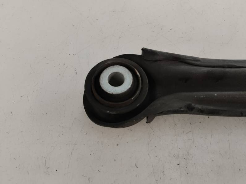 BRAZO SUSPENSION INFERIOR TRASERO IZQUIERDO MERCEDES CLASE CLK COUPE 2006 1.8 (163 CV)