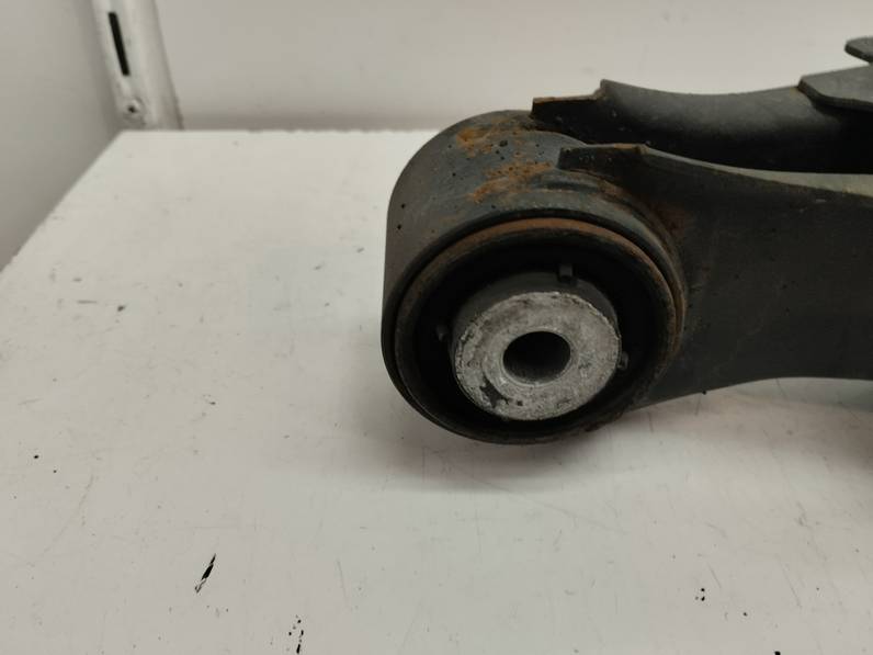 BRAZO SUSPENSION INFERIOR TRASERO DERECHO MERCEDES CLASE CLK COUPE 2006 1.8 (163 CV)