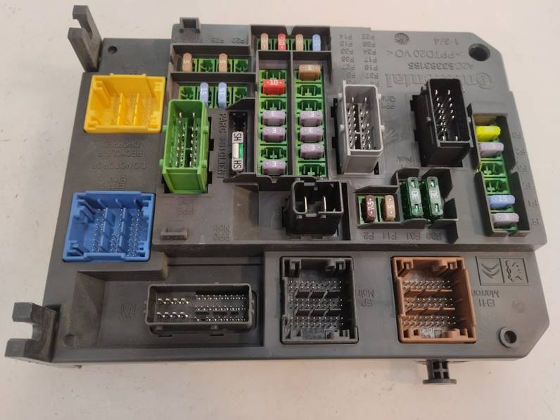 CAJA RELES FUSIBLES CITROEN C4 LIM 2011 1.6 HDI FAP (112 CV)
