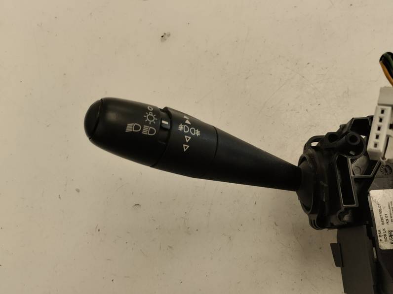 MANDO MULTIFUNCION CITROEN C4 LIM 2011 1.6 HDI FAP (112 CV)