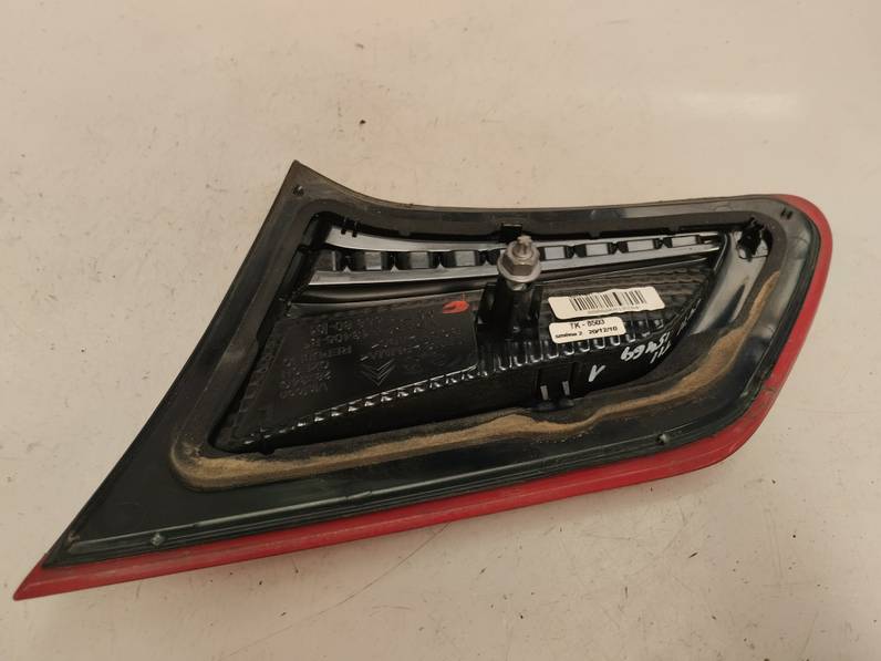 PILOTO TRASERO IZQUIERDO INTERIOR CITROEN C4 LIM 2011 1.6 HDI FAP (112 CV)