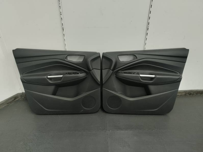 JUEGO ASIENTOS COMPLETO FORD KUGA 2019 1.5 ECOBOOST (120 CV)