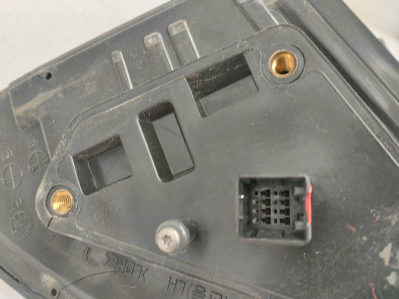 RETROVISOR IZQUIERDO KIA CEE D SPORTY WAGON 2009 1.6 (126 CV)