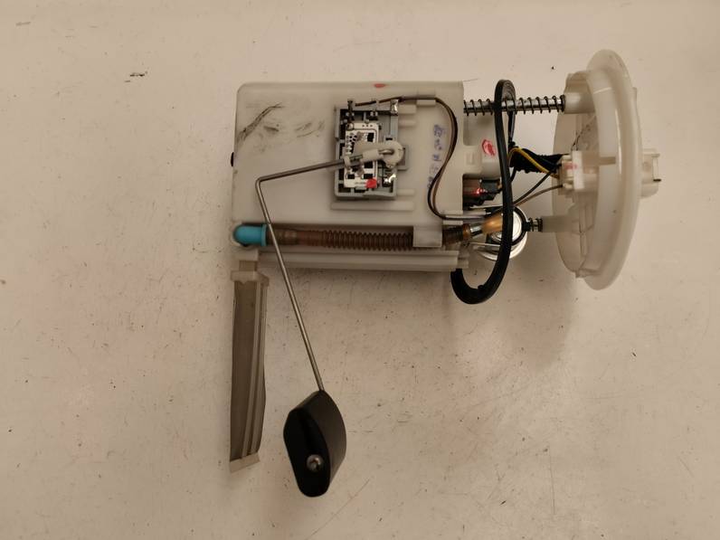 BOMBA COMBUSTIBLE KIA CEE D SPORTY WAGON 2009 1.6 (126 CV)