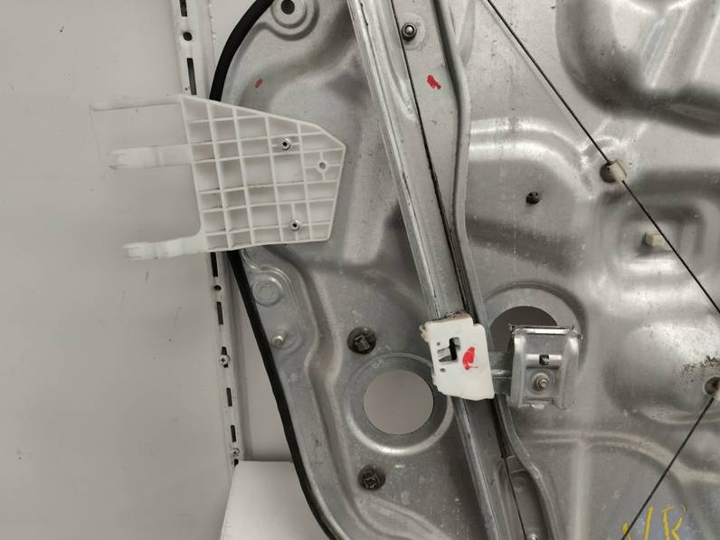 ELEVALUNAS DELANTERO DERECHO KIA CEE D SPORTY WAGON 2009 1.6 (126 CV)