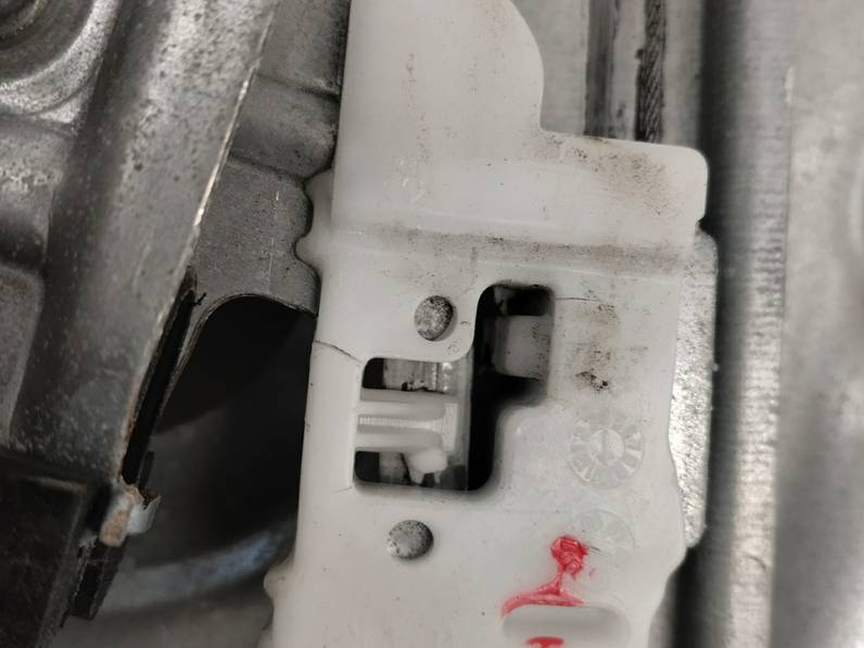 ELEVALUNAS DELANTERO DERECHO KIA CEE D SPORTY WAGON 2009 1.6 (126 CV)