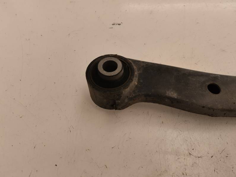 BRAZO SUSPENSION SUPERIOR TRASERO DERECHO KIA CEE D SPORTY WAGON 2009 1.6 (126 CV)