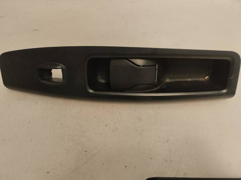 MANETA INTERIOR DELANTERA DERECHA FIAT DOBLO II CARGO 2015 1.3 16V JTD (90 CV)