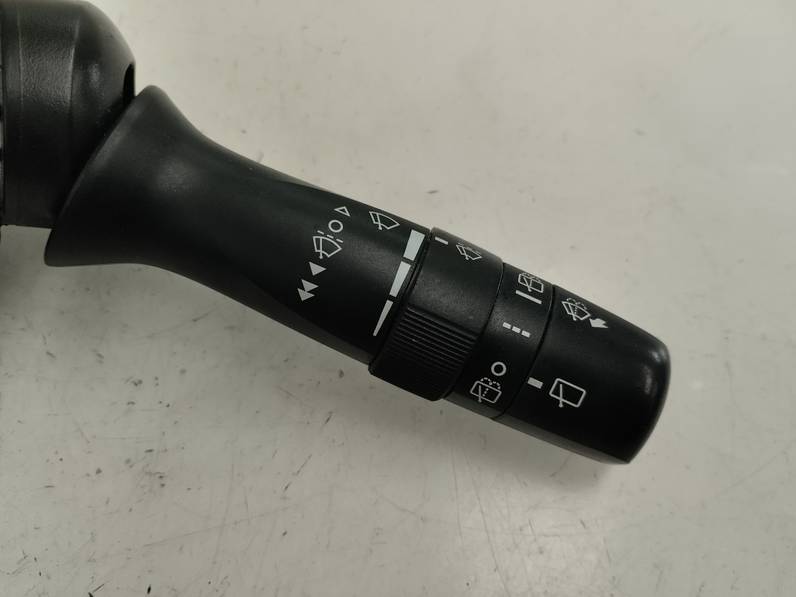 MANDO LIMPIA TOYOTA VERSO 2011 1.6 16V (132 CV)