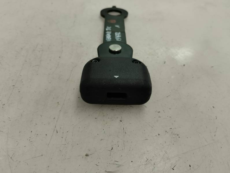 CINTURON SEGURIDAD TRASERO CENTRAL TOYOTA VERSO 2011 1.6 16V (132 CV)