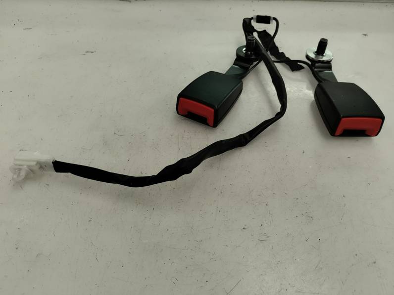 CINTURON SEGURIDAD TRASERO TOYOTA VERSO 2011 1.6 16V (132 CV)