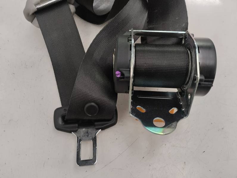 CINTURON SEGURIDAD TRASERO DERECHO TOYOTA VERSO 2011 1.6 16V (132 CV)