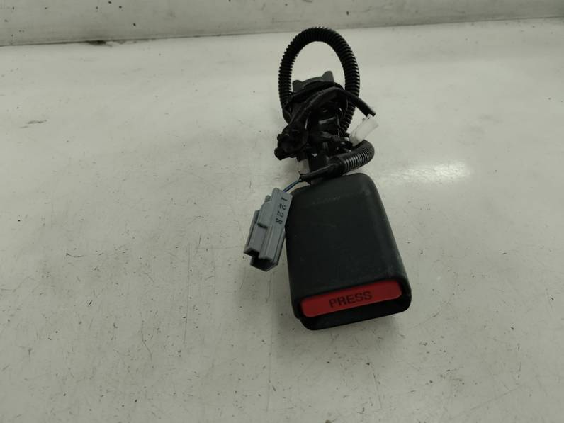 CINTURON SEGURIDAD DELANTERO DERECHO TOYOTA VERSO 2011 1.6 16V (132 CV)