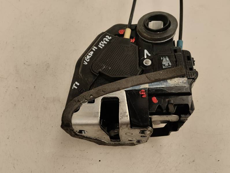 CERRADURA PUERTA TRASERA IZQUIERDA TOYOTA VERSO 2011 1.6 16V (132 CV)