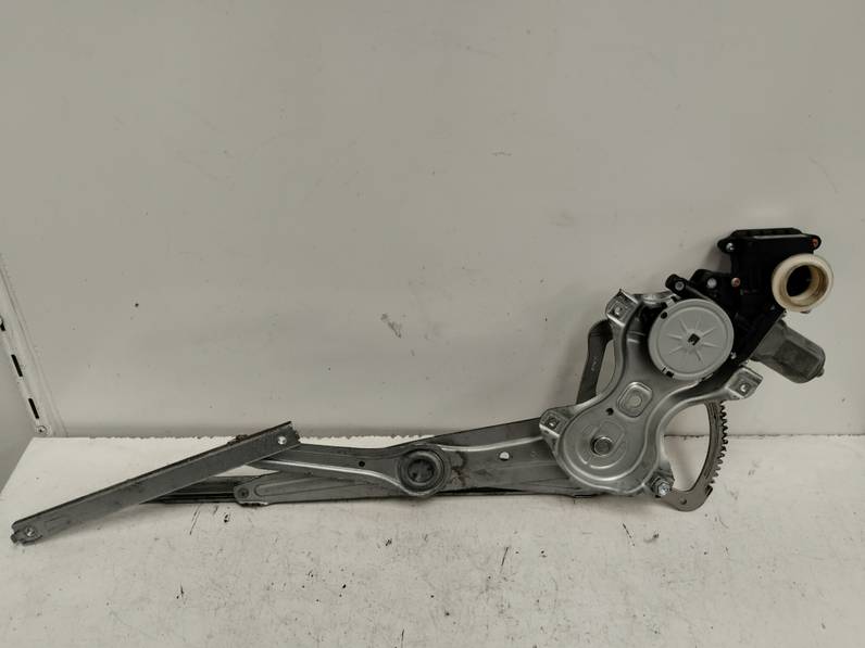 ELEVALUNAS DELANTERO DERECHO TOYOTA VERSO 2011 1.6 16V (132 CV)