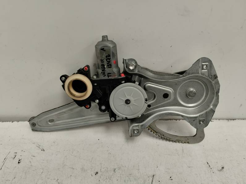 ELEVALUNAS TRASERO IZQUIERDO TOYOTA VERSO 2011 1.6 16V (132 CV)