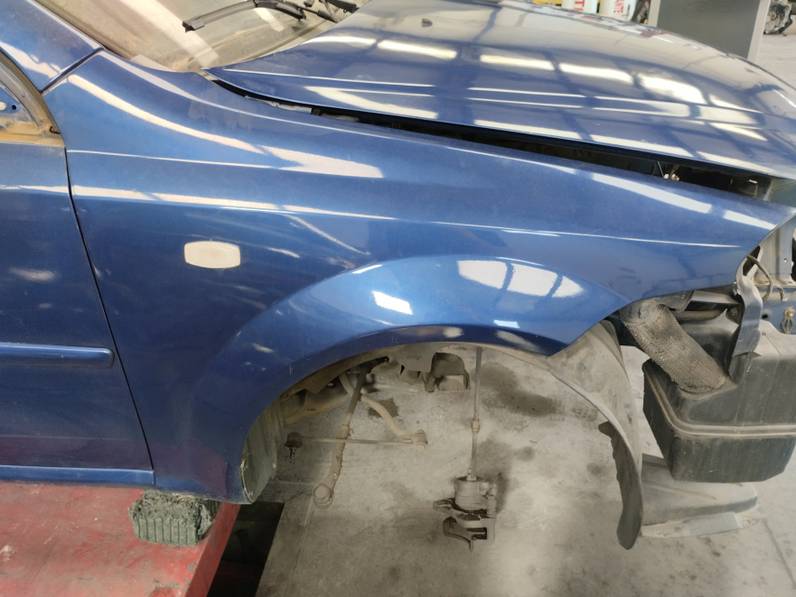 ALETA DELANTERA DERECHA CHEVROLET LACETTI 2006 1.6 (109 CV)