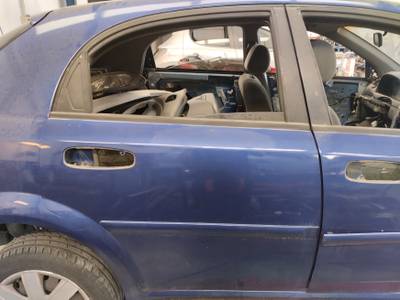 PUERTA TRASERA DERECHA CHEVROLET LACETTI 2006 1.6 (109 CV)