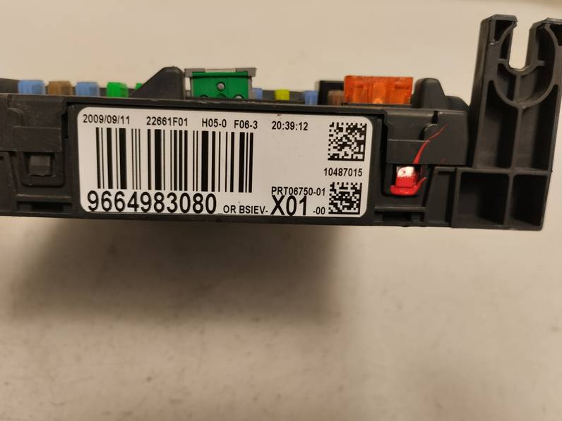 CAJA RELES FUSIBLES PEUGEOT 207 2009 1.4 HDI (68 CV)