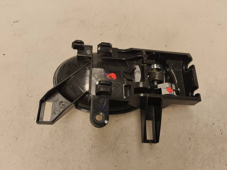 MANETA INTERIOR DELANTERA IZQUIERDA NISSAN JUKE 2012 1.6 16V (117 CV)