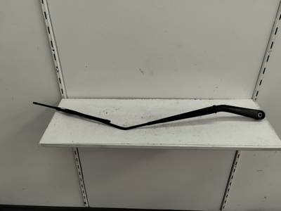 BRAZO LIMPIA DELANTERO DERECHO NISSAN JUKE 2012 1.6 16V (117 CV)