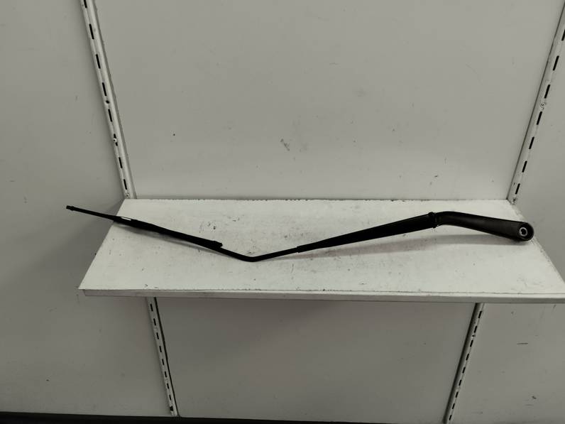 BRAZO LIMPIA DELANTERO DERECHO NISSAN JUKE 2012 1.6 16V (117 CV)