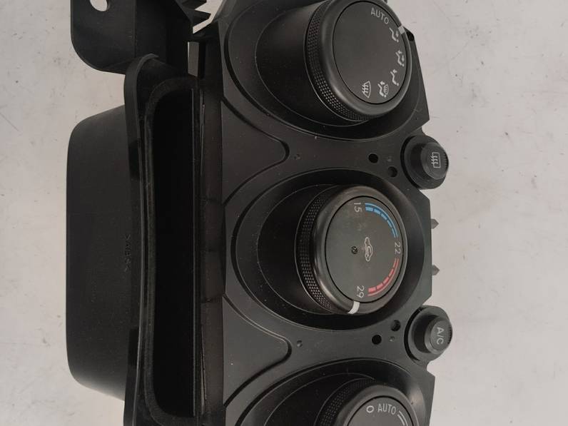 MANDO CALEFACCION AIRE ACONDICIONADO MAZDA 2 LIM 2009 1.4 D (68 CV)