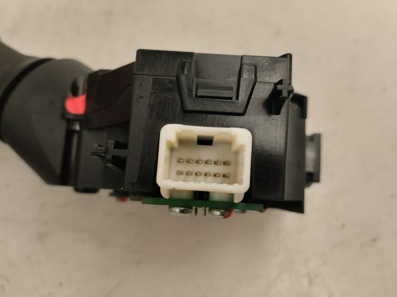 MANDO LUCES MAZDA 2 LIM 2009 1.4 D (68 CV)