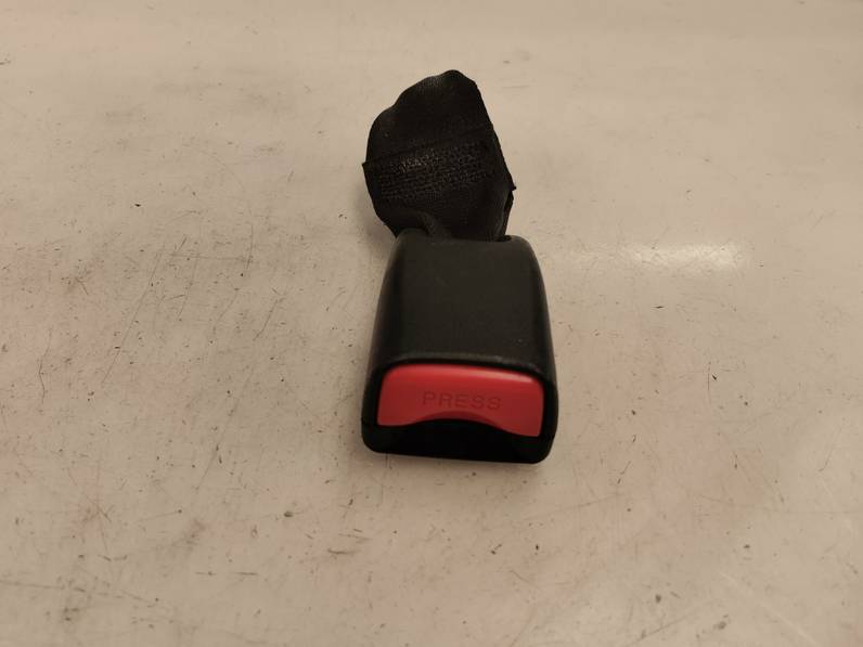 CINTURON SEGURIDAD TRASERO CENTRAL MAZDA 2 LIM 2009 1.4 D (68 CV)