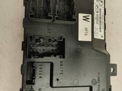 CAJA RELES FUSIBLES MAZDA 2 LIM 2009 1.4 D (68 CV)